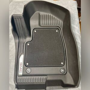 2025 GMC AT4 floor mats (full set)